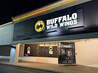 Buffalo Wild Wings Gril #3051