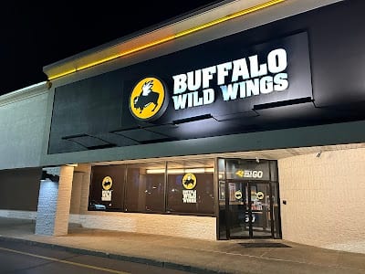 Buffalo Wild Wings Gril #3051