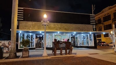 Hideaway Sports Bar
