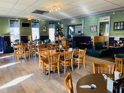 Lisas Rest & Lounge