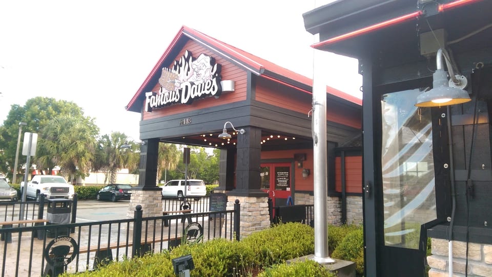 Famous Daves