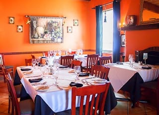 Collage Restaurant