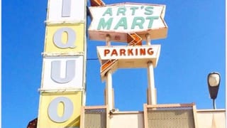 Arts Liquor Mart