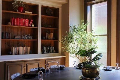 One Eleven Bar And Kitchen