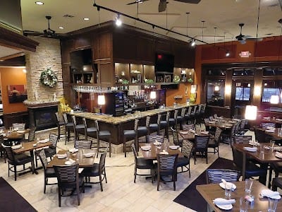 Bistro 83