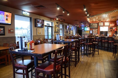 Corner Pub (Franklin)