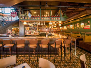 Cafe Benelux