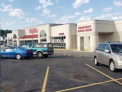 Hy Vee Food Store
