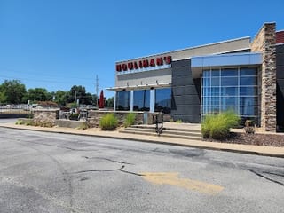 Houlihans