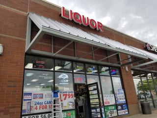 Alameda Crossing Liquors