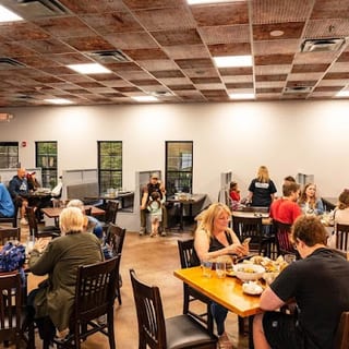 Hall And Hound Brewing Company