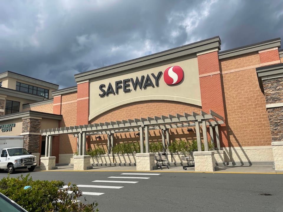 Safeway Store 2883 #1853
