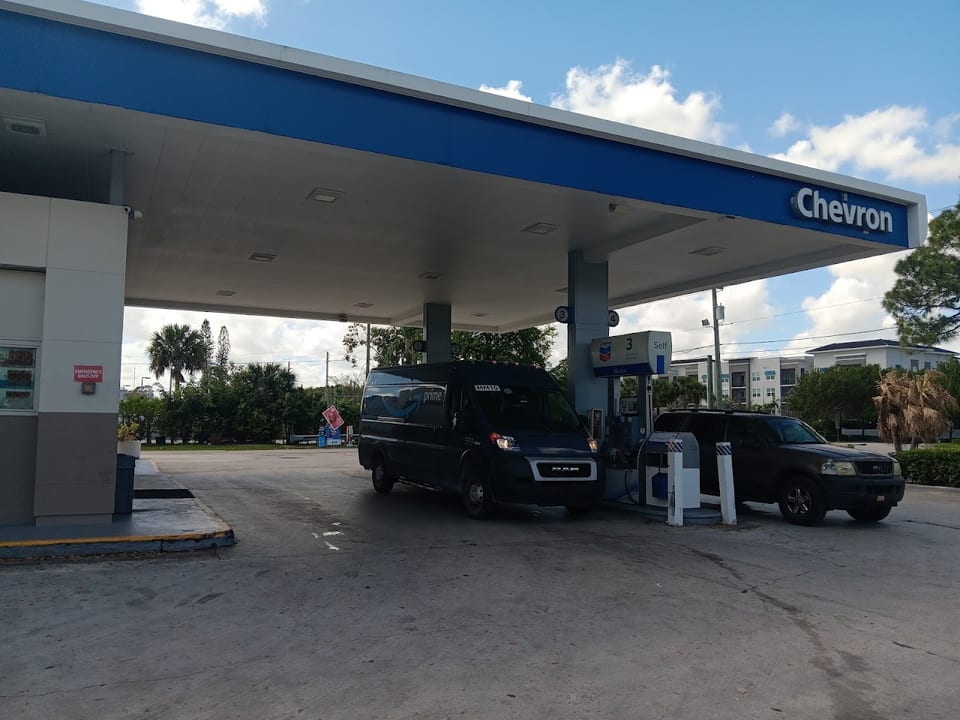 Chevron Food Mart Wpb