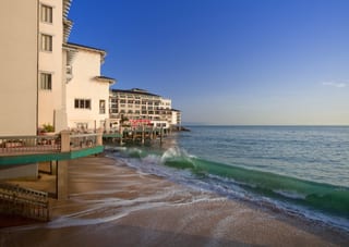 Monterey Plaza Hotel & Spa
