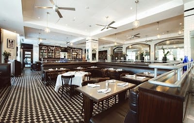 Cassis American Brasserie