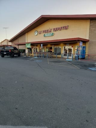 La Perla Tapatia Restaurant