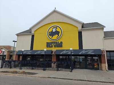 Buffalo Wild Wings Gril #411