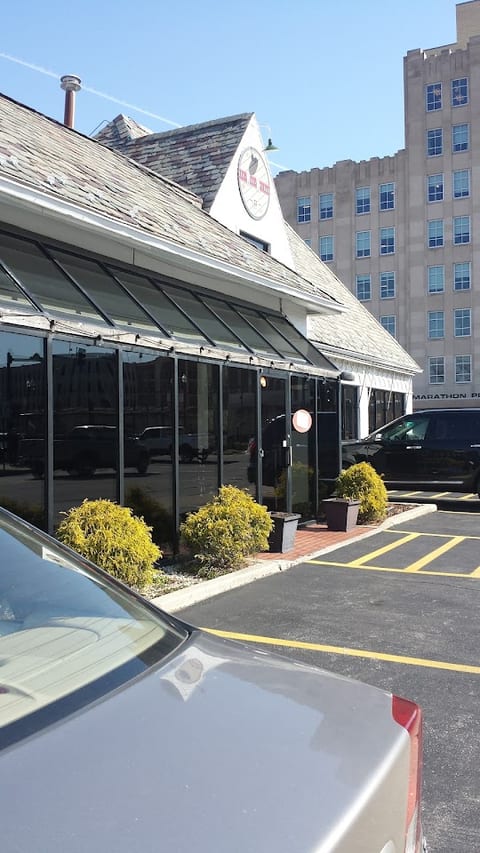 Findlay Wine Merchant