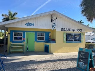 Blue Dog Bar