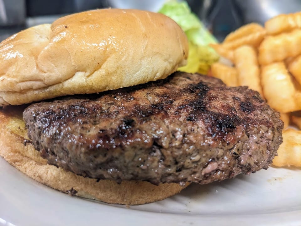 Lighthouse Bar & Grill