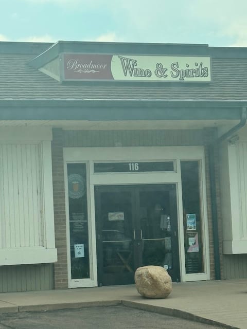Broadmoor wine and spirits