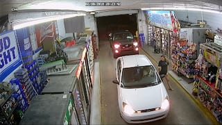In & Out Drive Thru-zhill