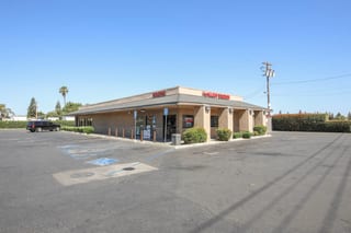 Fast Mart Liquor