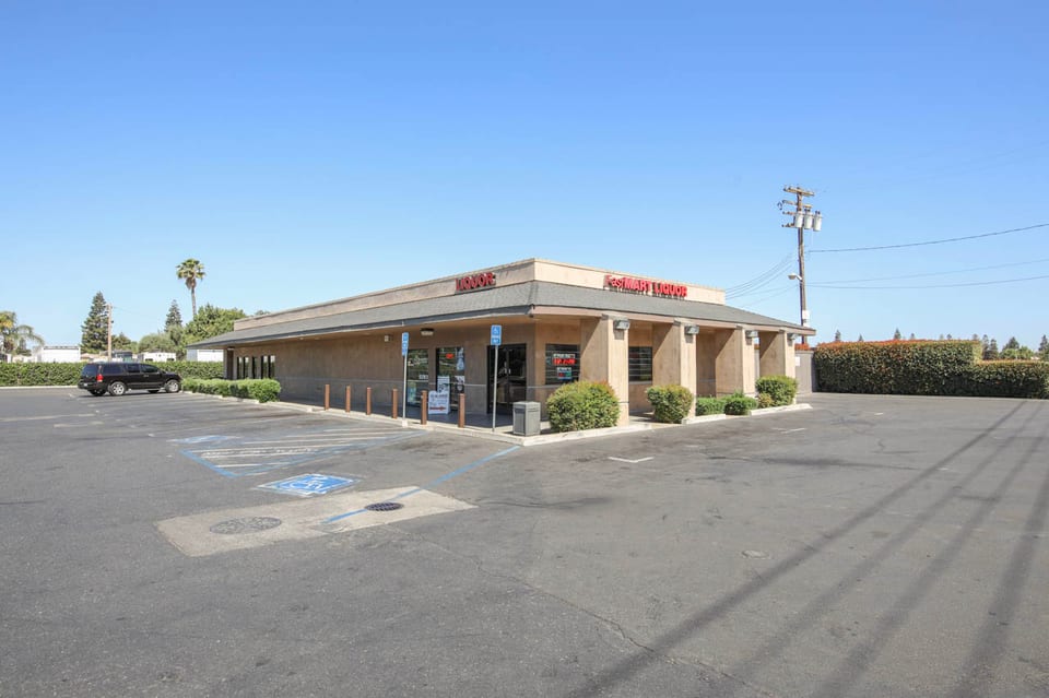 Fast Mart Liquor