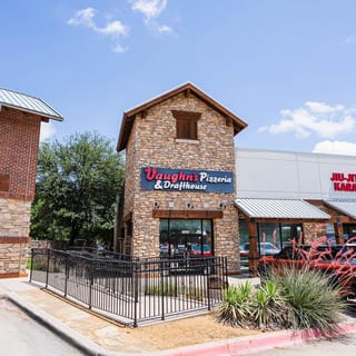 Vaughns Pizzeria & Draughthouse