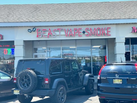 Beast Vape and Smoke