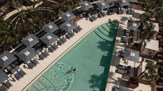 Four Seasons Hotel #0