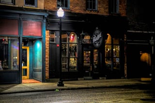 High Dive Kitchen & Bar