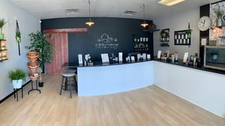 Unparalled Herbal Farmacy