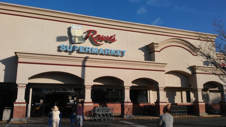 Rowes Iga Supermarket