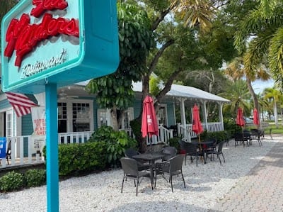 Sea Sea Riders Restaurant