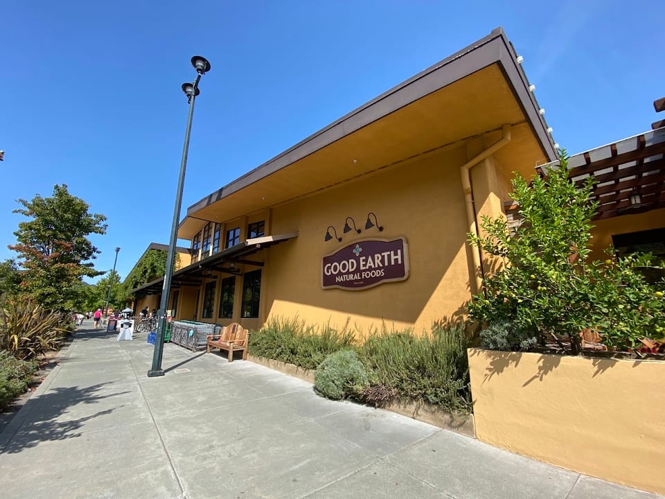 Good Earth Natural Foods (Fairfax)
