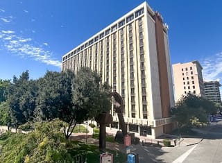 Holiday Inn