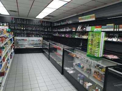 Chevron Smoke And Vape