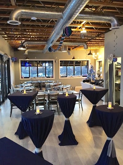Dockside Inn