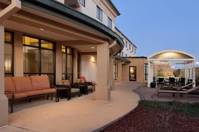 Courtyard By Marriott