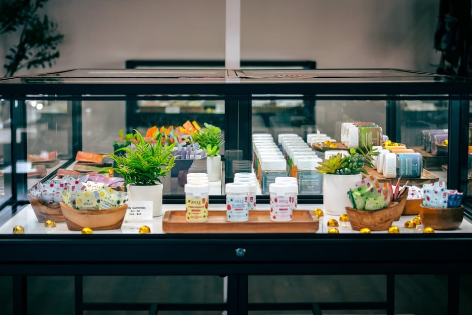 The Blom Shop West