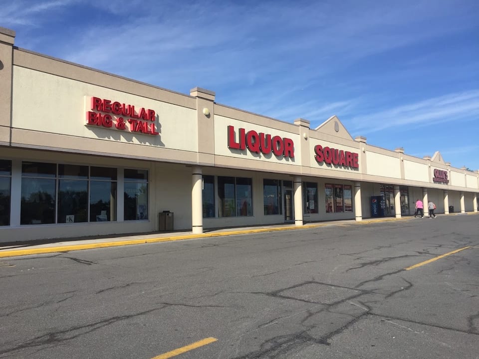 Pascales Liquor Square SYRACUSE