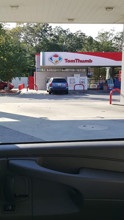 Tom Thumb Convenience #900142