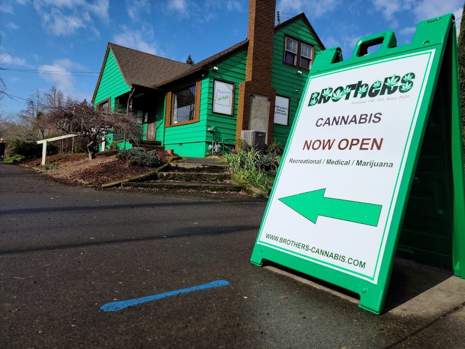 Brothers Cannabis - Flavel