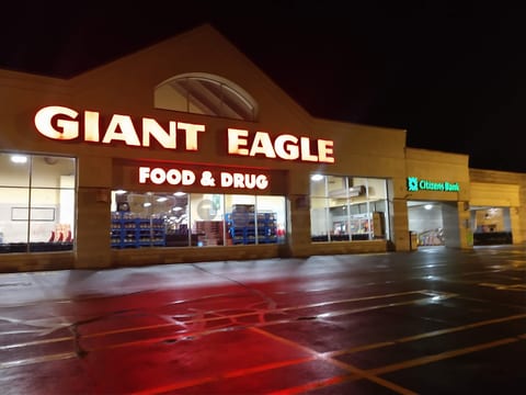Giant Eagle