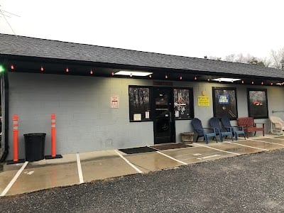Screwballs Bar & Grill