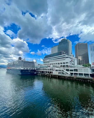 Pan Pacific Hotel