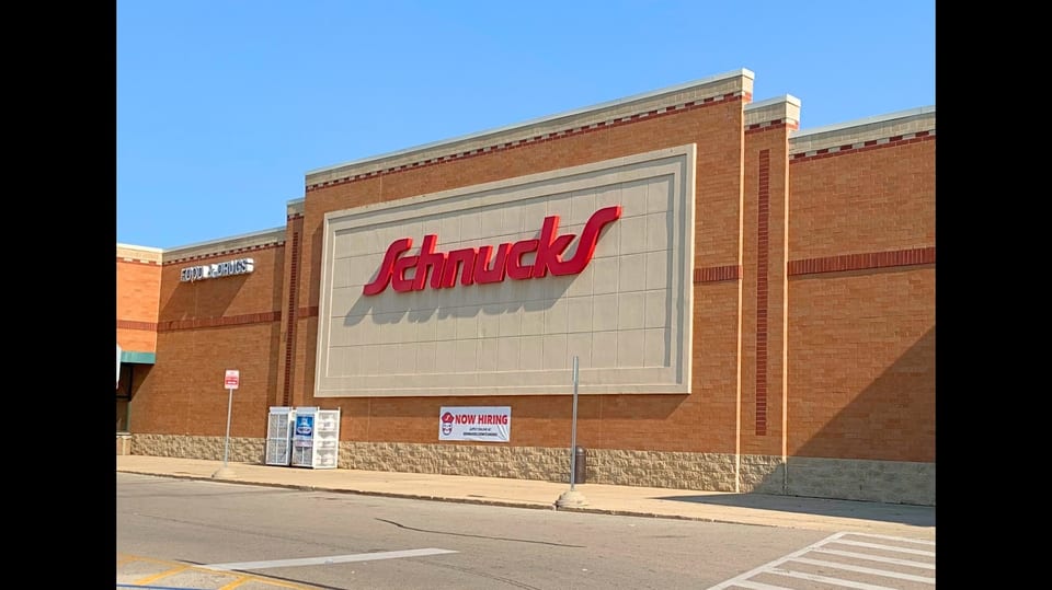 Schnucks #754 - Rockford Plaza