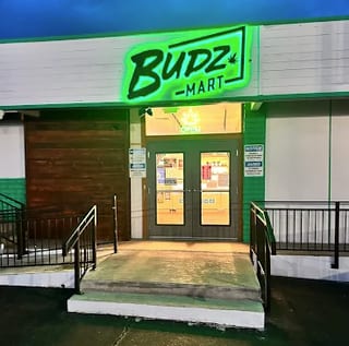 Budz Mart