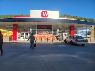 Weigels #0091